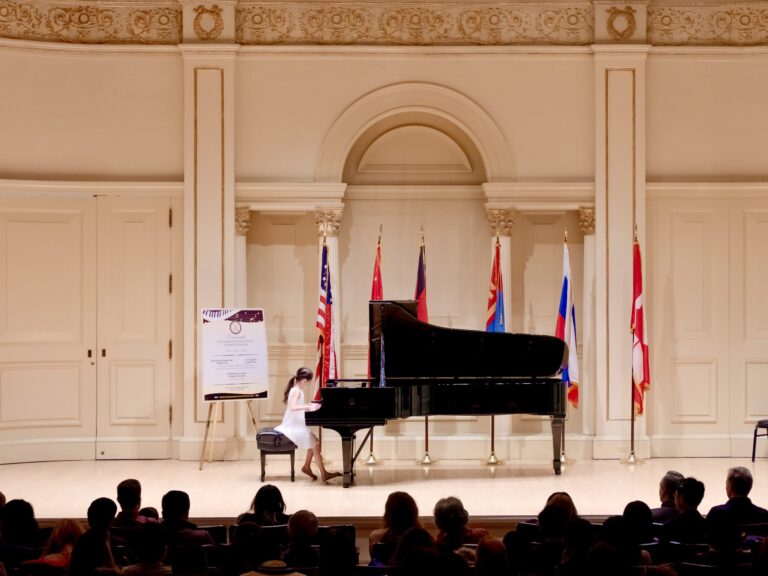 Carnegie-Hall-with-Audience-scaled