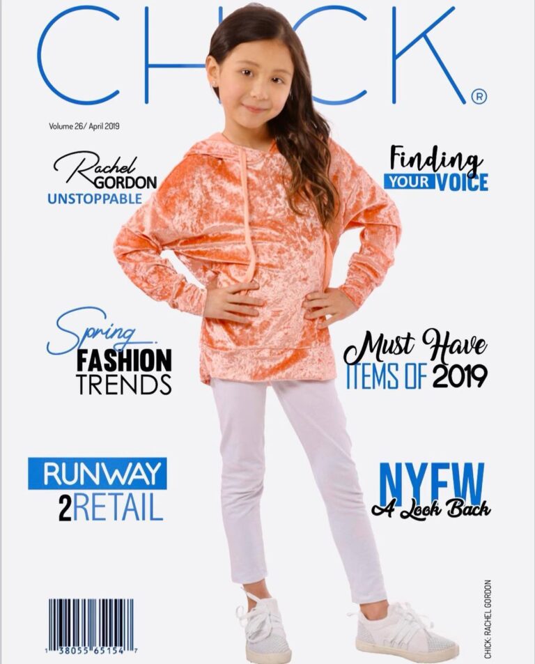 Model-cover-chick